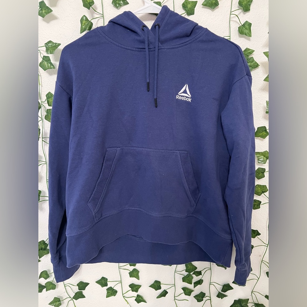 Women’s Reebok hoodie blue/purple very lightly worn with front pocket